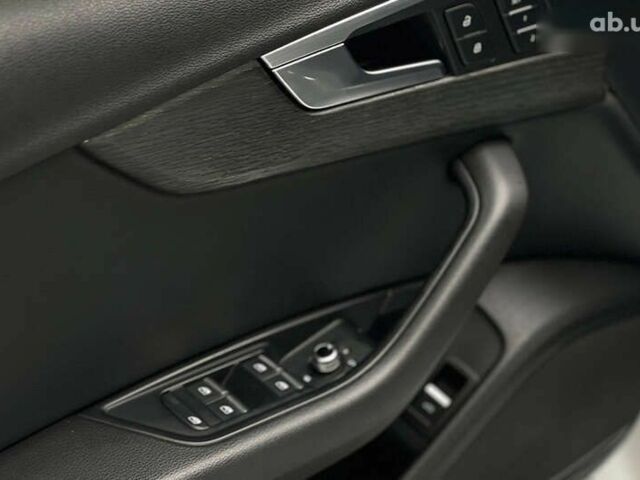 Ауді А4, об'ємом двигуна 2 л та пробігом 162 тис. км за 19800 $, фото 13 на Automoto.ua