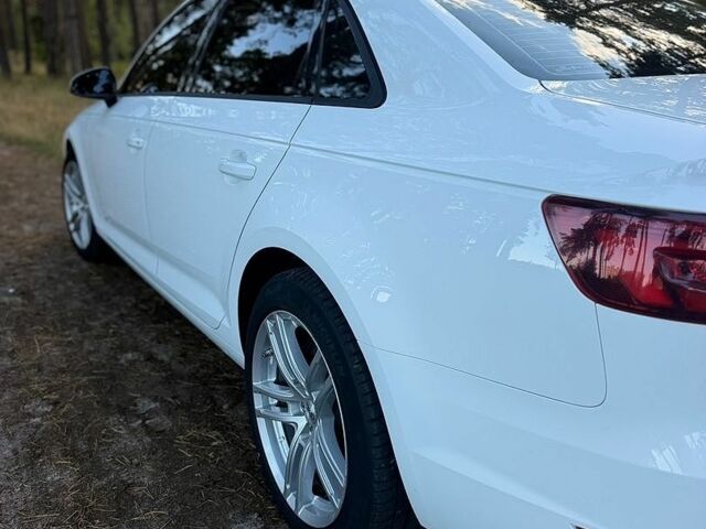 Ауді А4, об'ємом двигуна 1.98 л та пробігом 119 тис. км за 16500 $, фото 10 на Automoto.ua