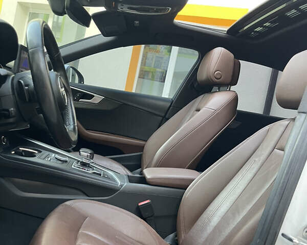 Ауді А4, об'ємом двигуна 1.98 л та пробігом 139 тис. км за 16200 $, фото 12 на Automoto.ua