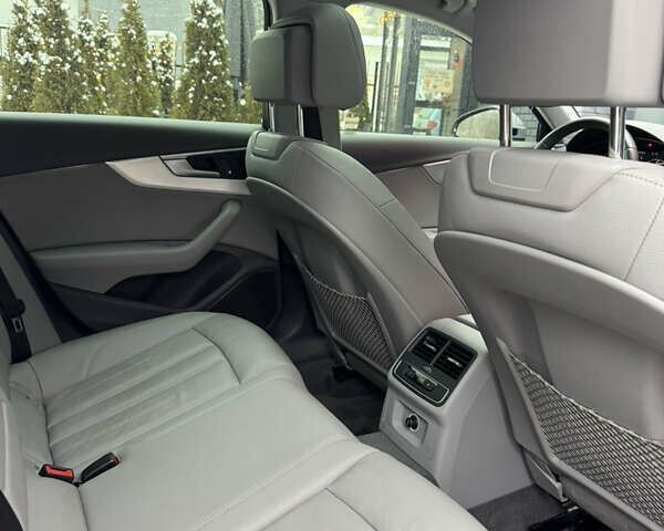 Ауді А4, об'ємом двигуна 2 л та пробігом 132 тис. км за 21500 $, фото 8 на Automoto.ua