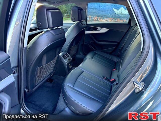 Ауді А4, об'ємом двигуна 2 л та пробігом 71 тис. км за 17999 $, фото 7 на Automoto.ua