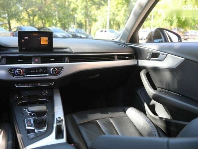 Ауді А4, об'ємом двигуна 2 л та пробігом 131 тис. км за 16000 $, фото 13 на Automoto.ua