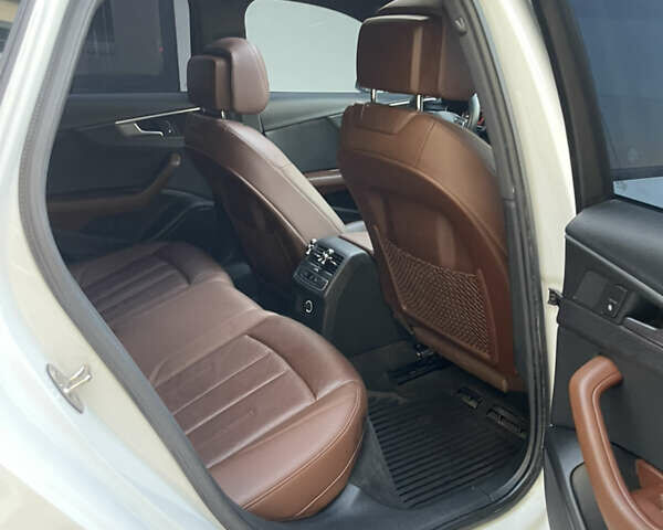 Ауді А4, об'ємом двигуна 1.98 л та пробігом 139 тис. км за 16200 $, фото 11 на Automoto.ua