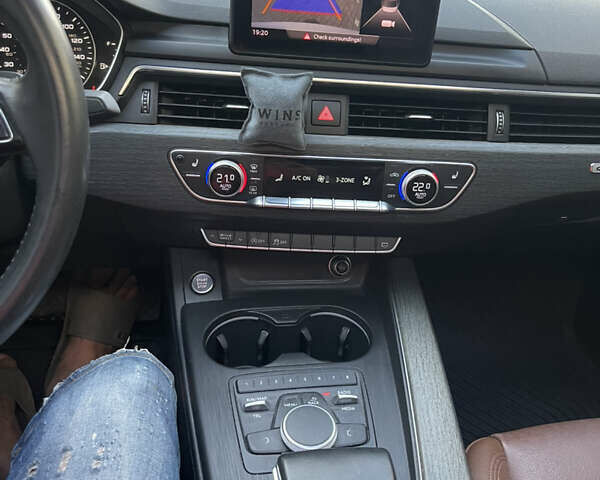 Ауді А4, об'ємом двигуна 1.98 л та пробігом 139 тис. км за 16200 $, фото 18 на Automoto.ua