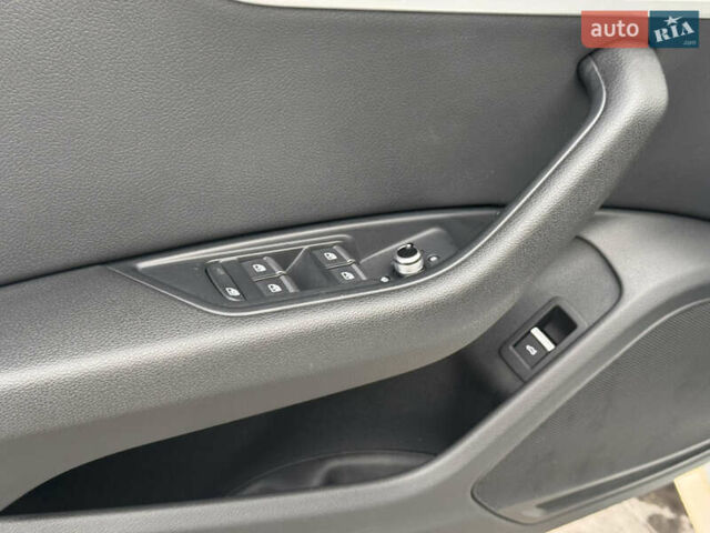 Ауді А4, об'ємом двигуна 1.98 л та пробігом 127 тис. км за 16999 $, фото 30 на Automoto.ua