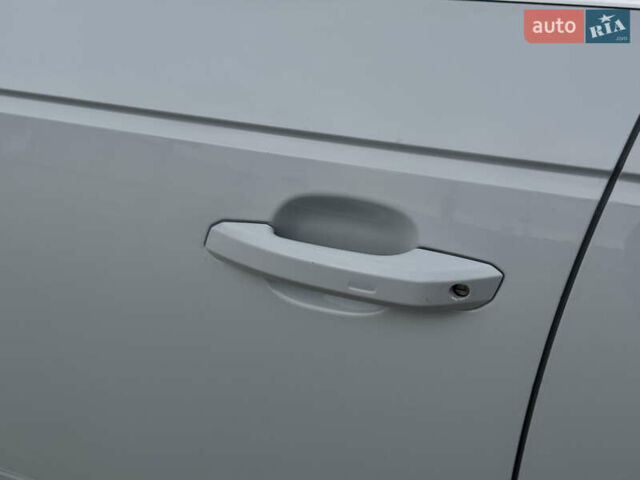 Ауди А4, объемом двигателя 2 л и пробегом 125 тыс. км за 17700 $, фото 43 на Automoto.ua