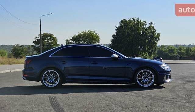 Ауди А4, объемом двигателя 1.98 л и пробегом 127 тыс. км за 24400 $, фото 13 на Automoto.ua