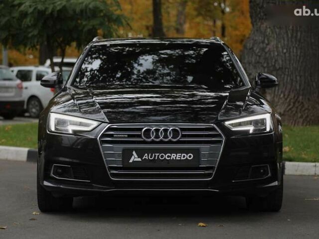 Ауді А4 2018 у Харкові на Automoto.ua Ауді А4, об'ємом двигуна 3 л та пробігом 264 тис. км за 24900 $, фото 1 на Automoto.ua