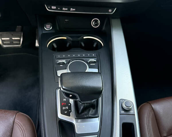 Ауді А4, об'ємом двигуна 2 л та пробігом 127 тис. км за 21000 $, фото 24 на Automoto.ua