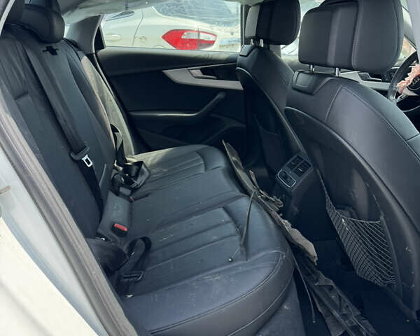 Ауді А4, об'ємом двигуна 0 л та пробігом 141 тис. км за 9400 $, фото 12 на Automoto.ua