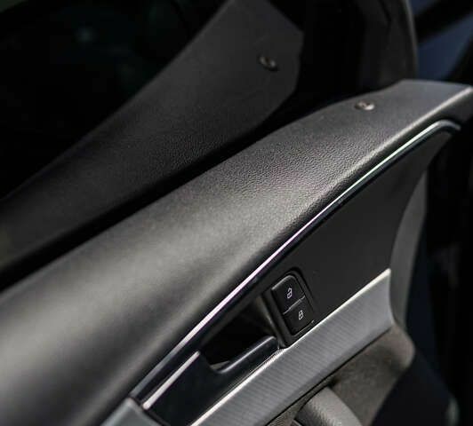 Ауди А4, объемом двигателя 2 л и пробегом 177 тыс. км за 27990 $, фото 20 на Automoto.ua