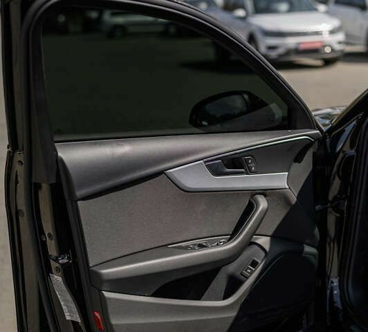 Ауди А4, объемом двигателя 2 л и пробегом 177 тыс. км за 27990 $, фото 18 на Automoto.ua