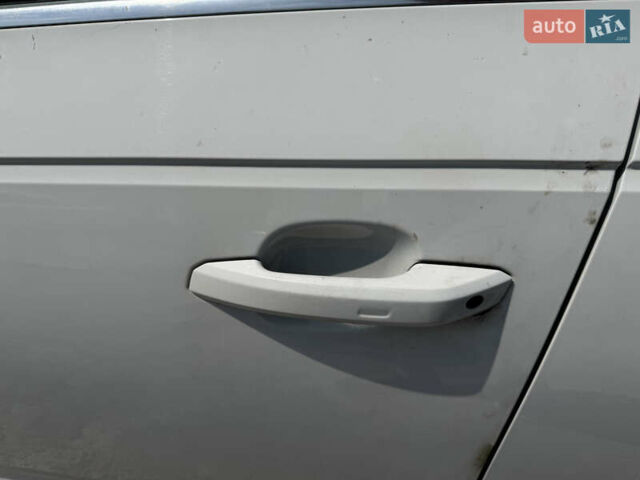 Ауді А4, об'ємом двигуна 0 л та пробігом 141 тис. км за 9400 $, фото 7 на Automoto.ua