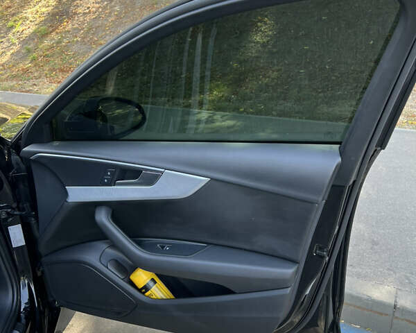 Ауди А4, объемом двигателя 2 л и пробегом 73 тыс. км за 34000 $, фото 4 на Automoto.ua