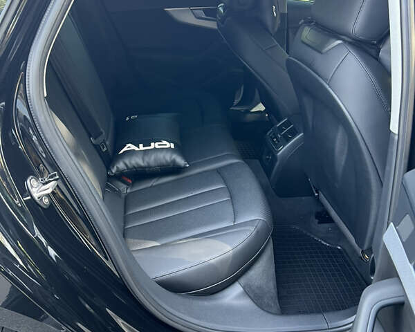 Ауди А4, объемом двигателя 2 л и пробегом 73 тыс. км за 34000 $, фото 7 на Automoto.ua