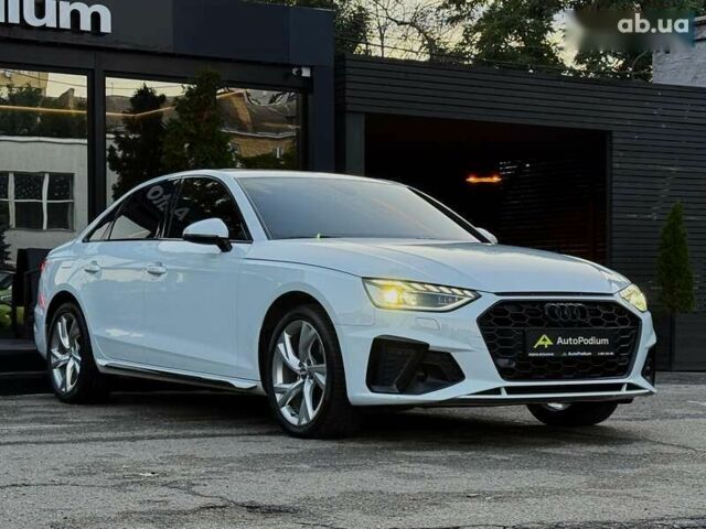 Ауді А4, об'ємом двигуна 2 л та пробігом 76 тис. км за 31499 $, фото 2 на Automoto.ua