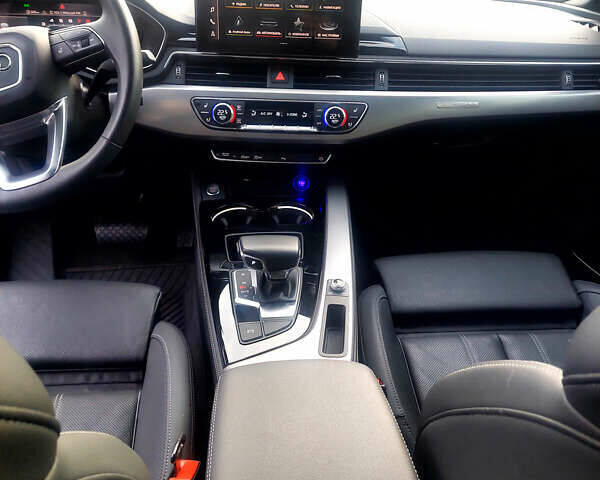 Ауди А4, объемом двигателя 1.98 л и пробегом 41 тыс. км за 38000 $, фото 8 на Automoto.ua