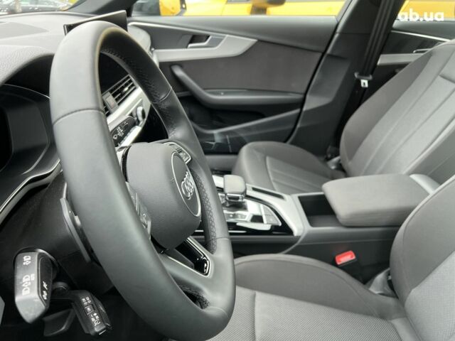 Ауді А4 2022 у Києві на Automoto.ua Ауді А4, об'ємом двигуна 2 л та пробігом 5 тис. км за 50536 $, фото 25 на Automoto.ua