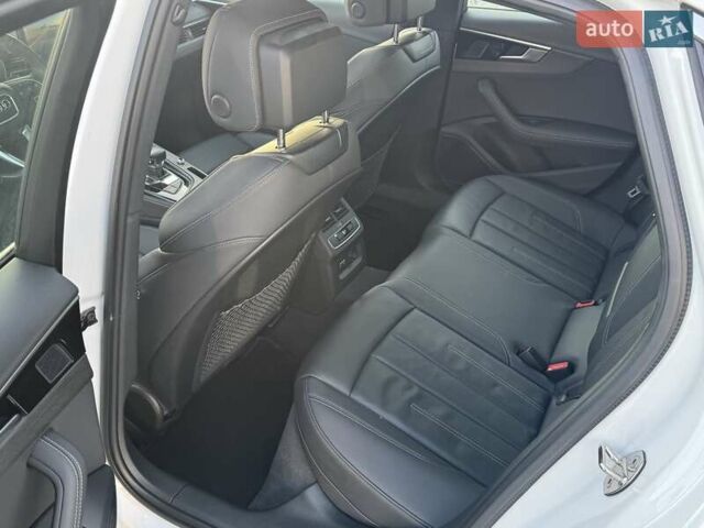 Ауді А4, об'ємом двигуна 1.98 л та пробігом 30 тис. км за 32800 $, фото 24 на Automoto.ua