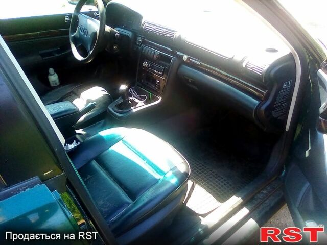 Ауди А4, объемом двигателя 18 л и пробегом 430 тыс. км за 2500 $, фото 2 на Automoto.ua