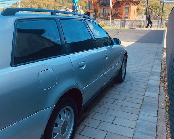 Ауди А4, объемом двигателя 1.8 л и пробегом 271 тыс. км за 3600 $, фото 3 на Automoto.ua