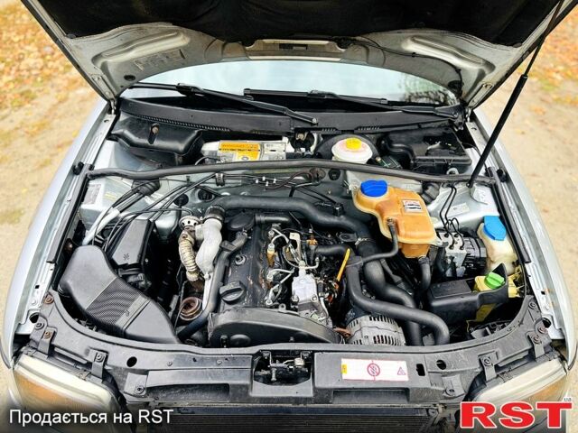 Ауді А4, об'ємом двигуна 1.9 л та пробігом 200 тис. км за 2150 $, фото 12 на Automoto.ua