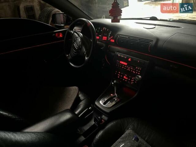 Ауді А4, об'ємом двигуна 2.5 л та пробігом 345 тис. км за 4500 $, фото 22 на Automoto.ua
