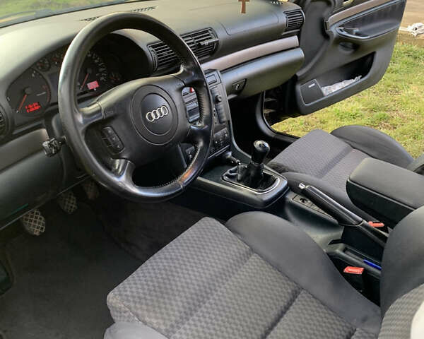 Ауді А4, об'ємом двигуна 1.9 л та пробігом 338 тис. км за 4500 $, фото 9 на Automoto.ua
