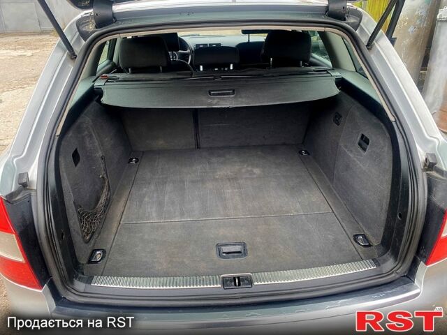 Ауди А4, объемом двигателя 2 л и пробегом 270 тыс. км за 4000 $, фото 8 на Automoto.ua