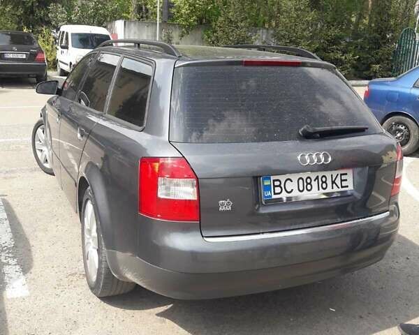 Ауди А4, объемом двигателя 2.5 л и пробегом 291 тыс. км за 6000 $, фото 1 на Automoto.ua