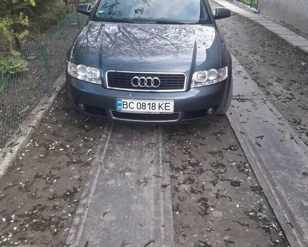 Ауди А4, объемом двигателя 2.5 л и пробегом 291 тыс. км за 6000 $, фото 6 на Automoto.ua