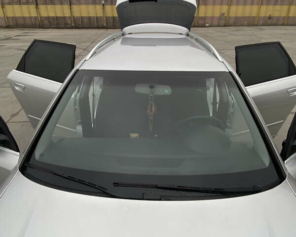 Ауді А4, об'ємом двигуна 1.6 л та пробігом 195 тис. км за 5700 $, фото 3 на Automoto.ua