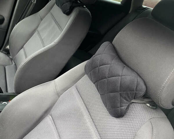 Ауді А4, об'ємом двигуна 1.6 л та пробігом 195 тис. км за 5700 $, фото 8 на Automoto.ua