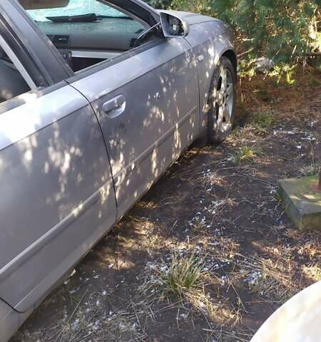 Ауди А4, объемом двигателя 2 л и пробегом 290 тыс. км за 2500 $, фото 5 на Automoto.ua