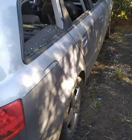 Ауди А4, объемом двигателя 2 л и пробегом 290 тыс. км за 2500 $, фото 7 на Automoto.ua