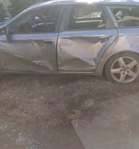 Ауди А4, объемом двигателя 2 л и пробегом 290 тыс. км за 2500 $, фото 4 на Automoto.ua