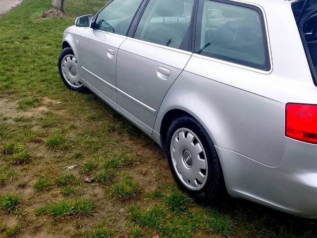 Ауді А4, об'ємом двигуна 1.6 л та пробігом 235 тис. км за 5950 $, фото 6 на Automoto.ua