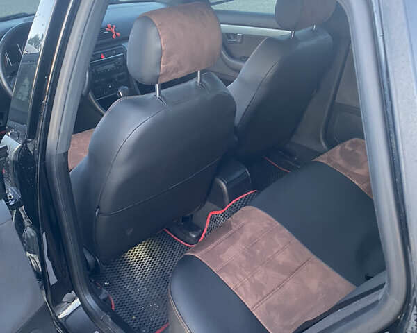 Ауди А4, объемом двигателя 2.5 л и пробегом 322 тыс. км за 6999 $, фото 11 на Automoto.ua