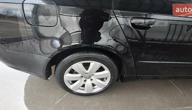 Ауди А4, объемом двигателя 2 л и пробегом 315 тыс. км за 5200 $, фото 2 на Automoto.ua