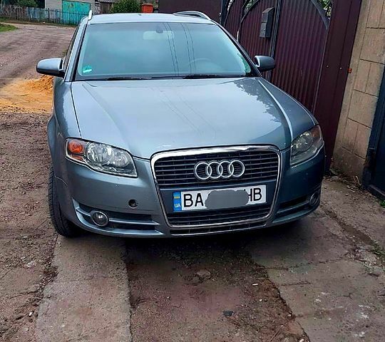 Ауди А4, объемом двигателя 2 л и пробегом 270 тыс. км за 7000 $, фото 3 на Automoto.ua