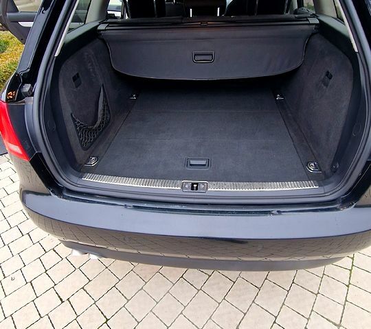 Ауди А4, объемом двигателя 1.9 л и пробегом 255 тыс. км за 7210 $, фото 5 на Automoto.ua