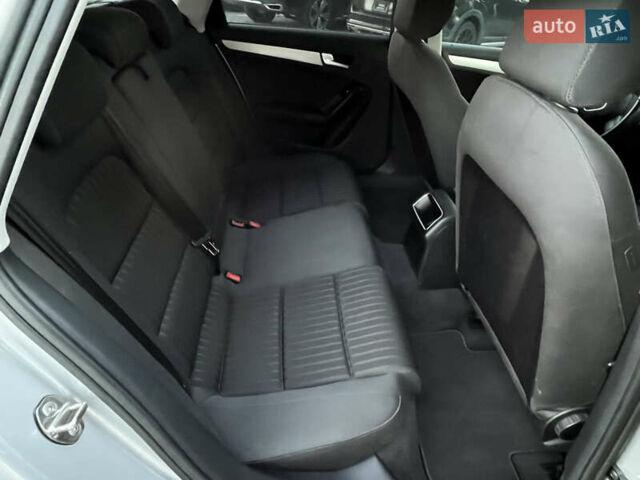 Ауді А4, об'ємом двигуна 2 л та пробігом 260 тис. км за 10900 $, фото 18 на Automoto.ua