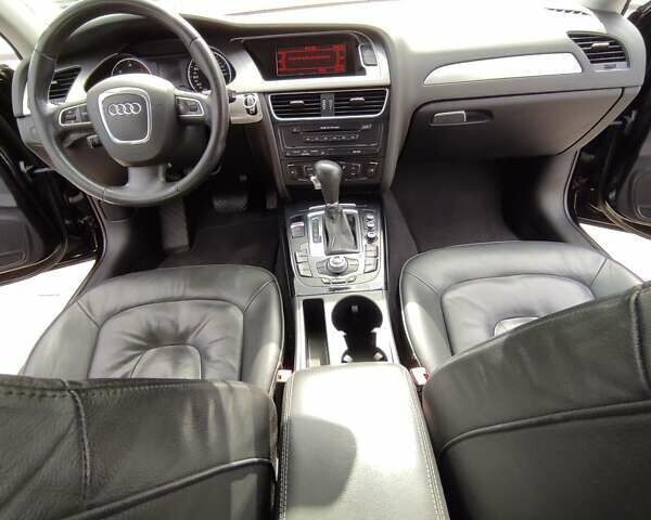 Ауди А4, объемом двигателя 2 л и пробегом 287 тыс. км за 8500 $, фото 18 на Automoto.ua