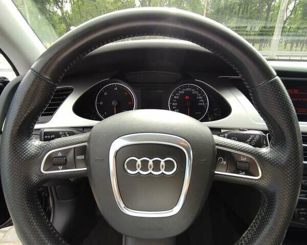 Ауди А4, объемом двигателя 2 л и пробегом 287 тыс. км за 8500 $, фото 16 на Automoto.ua