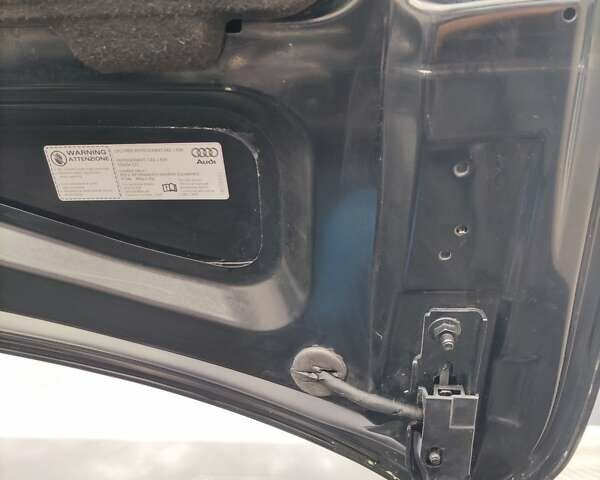 Ауди А4, объемом двигателя 2 л и пробегом 287 тыс. км за 8500 $, фото 23 на Automoto.ua