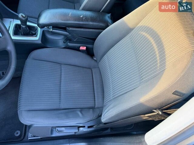 Ауди А4, объемом двигателя 1.9 л и пробегом 230 тыс. км за 5900 $, фото 43 на Automoto.ua