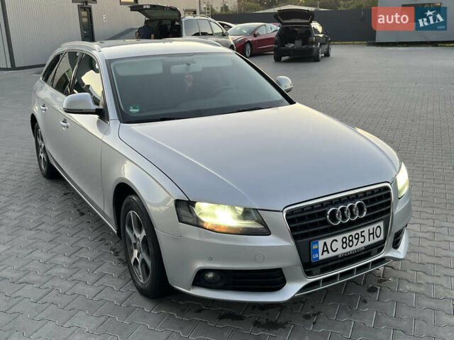 Ауді А4, об'ємом двигуна 2 л та пробігом 260 тис. км за 10900 $, фото 5 на Automoto.ua