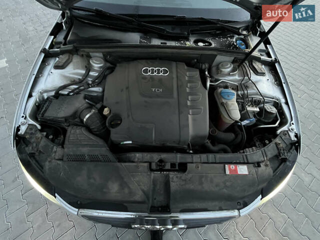 Ауді А4, об'ємом двигуна 2 л та пробігом 260 тис. км за 10900 $, фото 27 на Automoto.ua