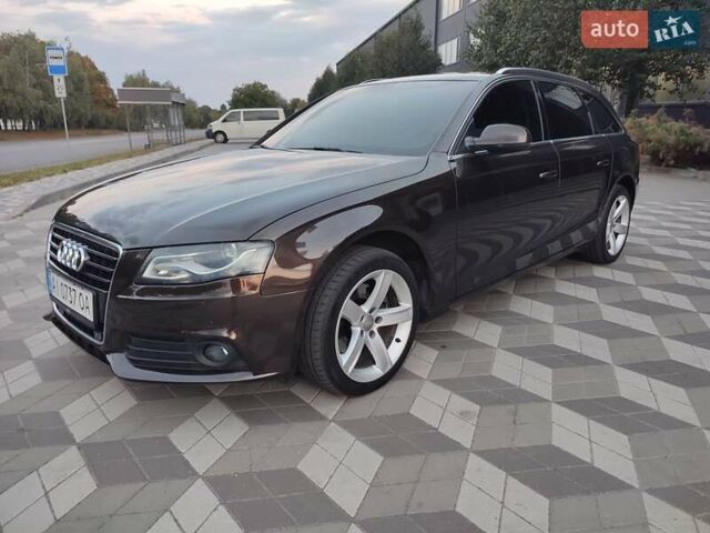 Ауді А4, об'ємом двигуна 2 л та пробігом 260 тис. км за 10000 $, фото 25 на Automoto.ua