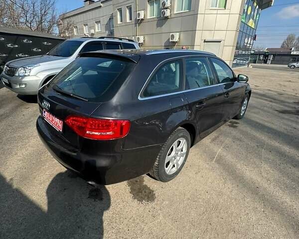 Ауди А4, объемом двигателя 2 л и пробегом 245 тыс. км за 11500 $, фото 3 на Automoto.ua